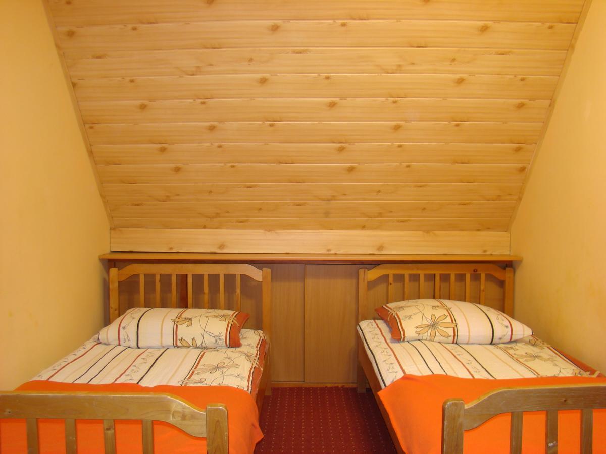 Apartamento Dom Pod Gruszka Pobierowo Exterior foto